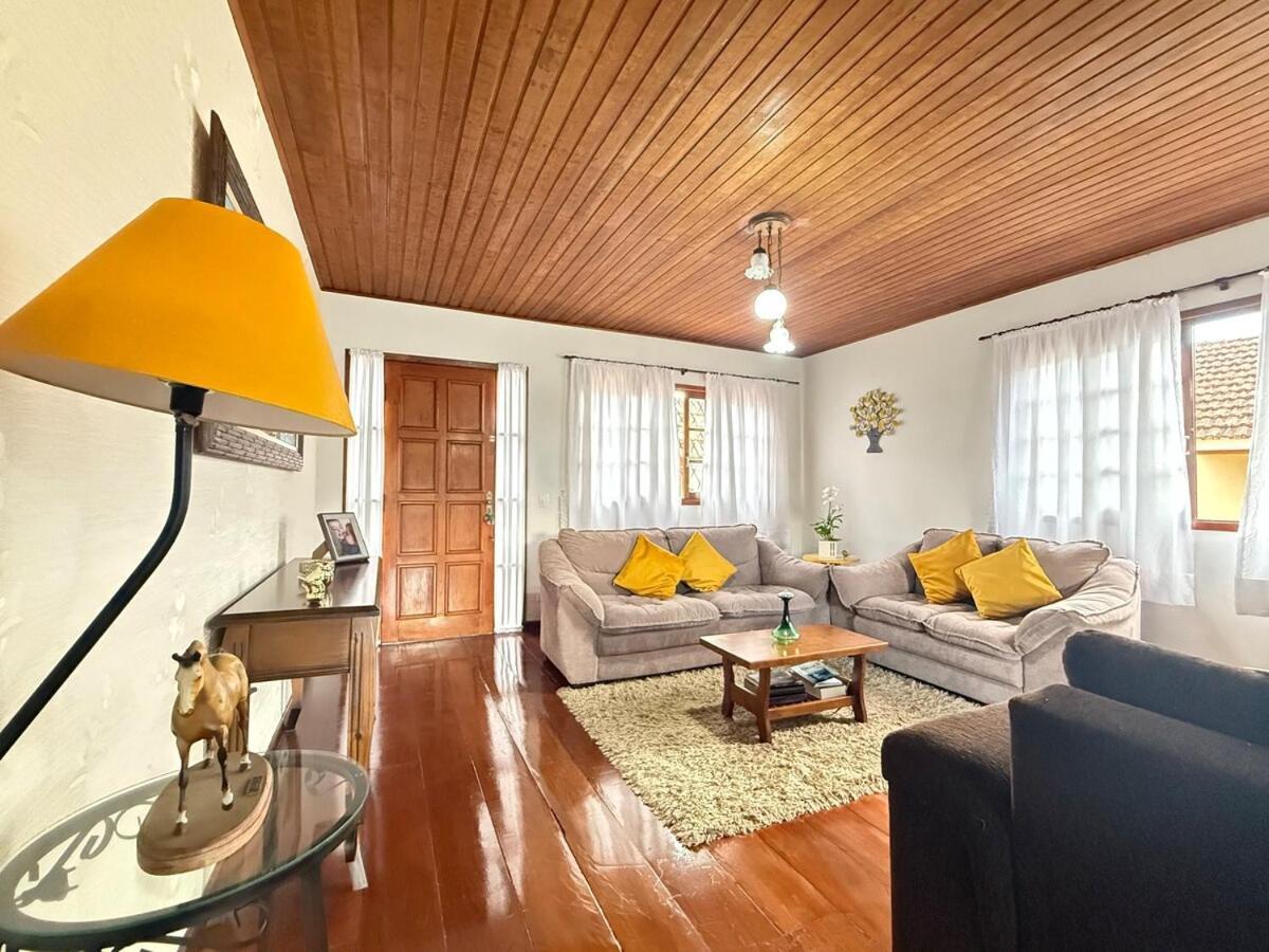 Casa de férias Casa Com Lareira E Churrasqueira 15 Min Do Centrinho